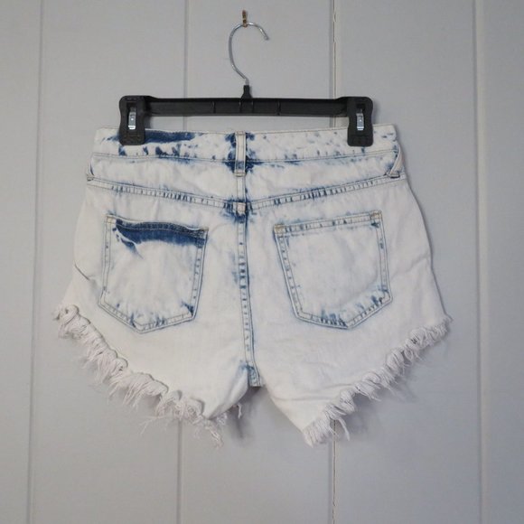 Mossimo - Bleached Jean Shorts  American Flag Pockets Size 4/27 - Picture 2 of 4